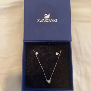 Swarovski diamond necklace and earrings